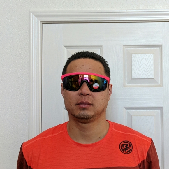 Vintage Ski/sports style 1 pc framed blade wrap around sunglasses - Picture 4 of 5